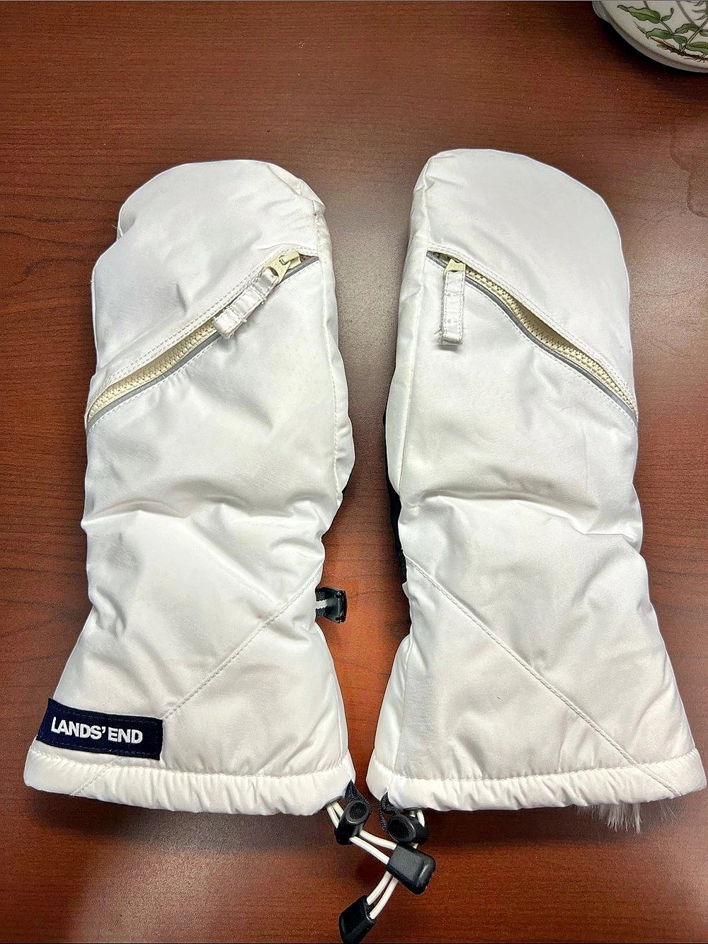 Lands' End Expedition Winter Mittens White Medium